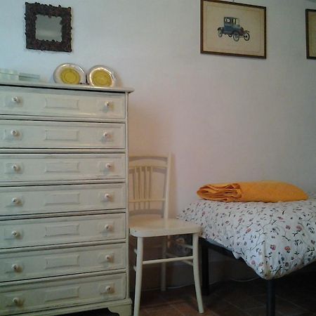 La Casa Del Ghetto Lägenhet Pitigliano Rum bild