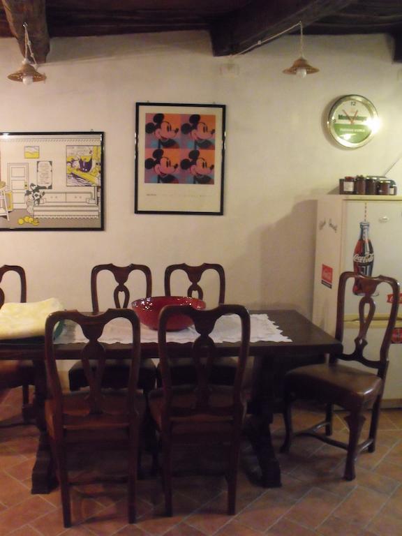 La Casa Del Ghetto Lägenhet Pitigliano Rum bild