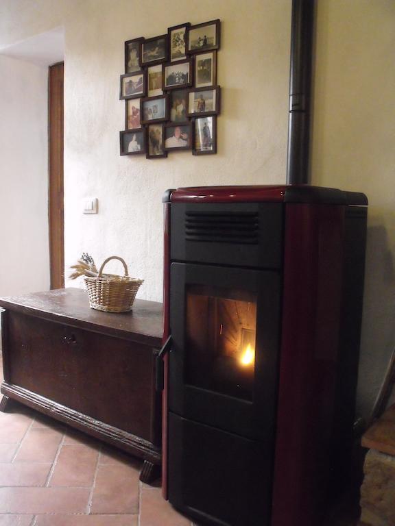 La Casa Del Ghetto Lägenhet Pitigliano Rum bild