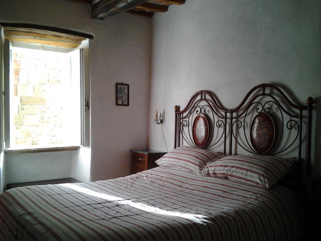 La Casa Del Ghetto Lägenhet Pitigliano Rum bild